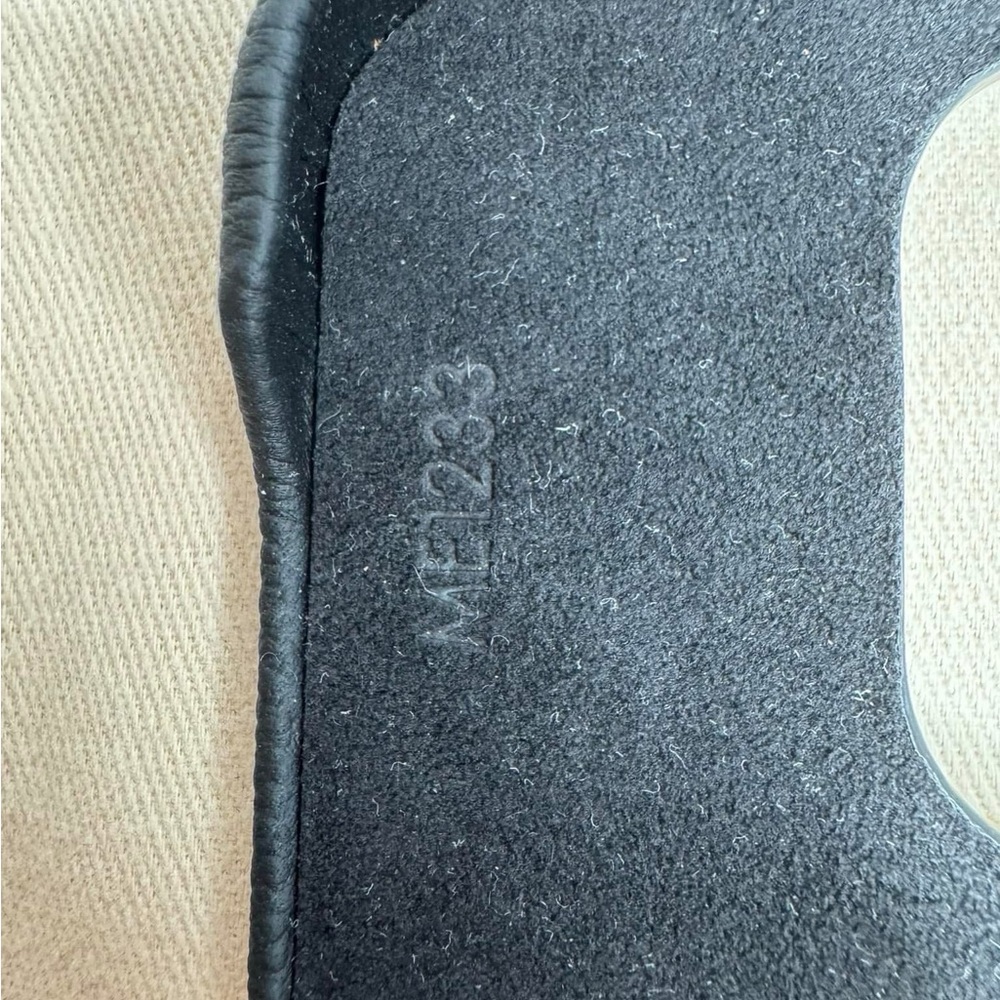 Louis Vuitton IPhone Case - Picture 8 of 9